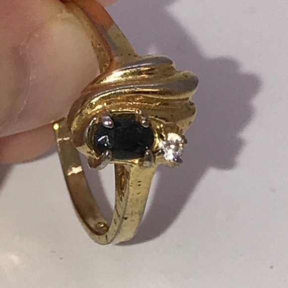 Vintage 14 ktgf Sapphire and Cz Ring, Size 7 - Picture 7 of 14
